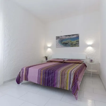 Apartment Trilocali Les Bouganvilles